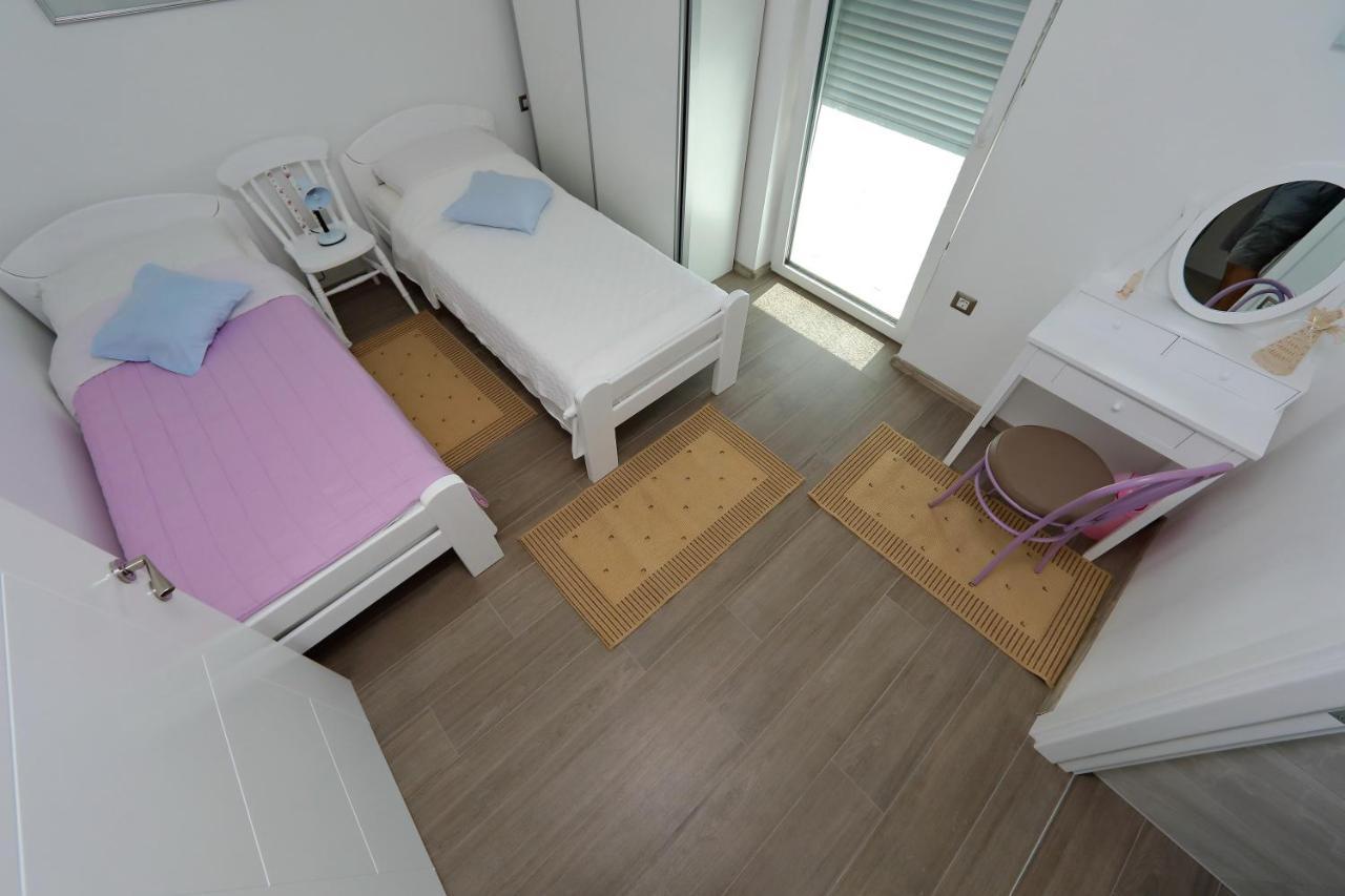 Apartmani Marina S Pogledom, Sukošan Екстериор снимка